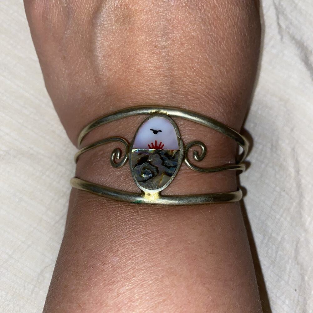 Alpaca Cuff Bracelet With Mother Of Pearl And Abalone On White Stone